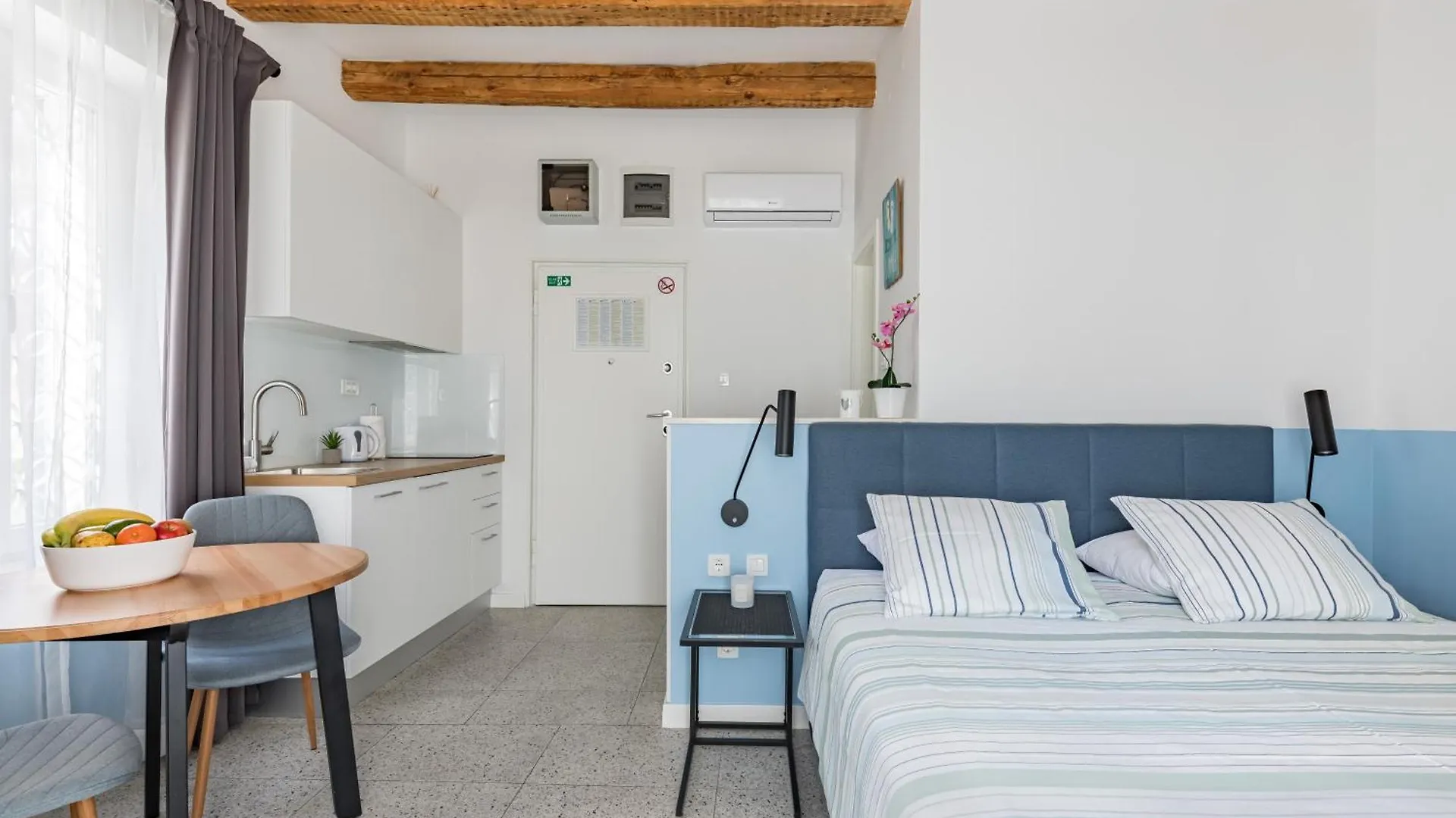 Luxury Studio Adriatic 2 Split 0*,